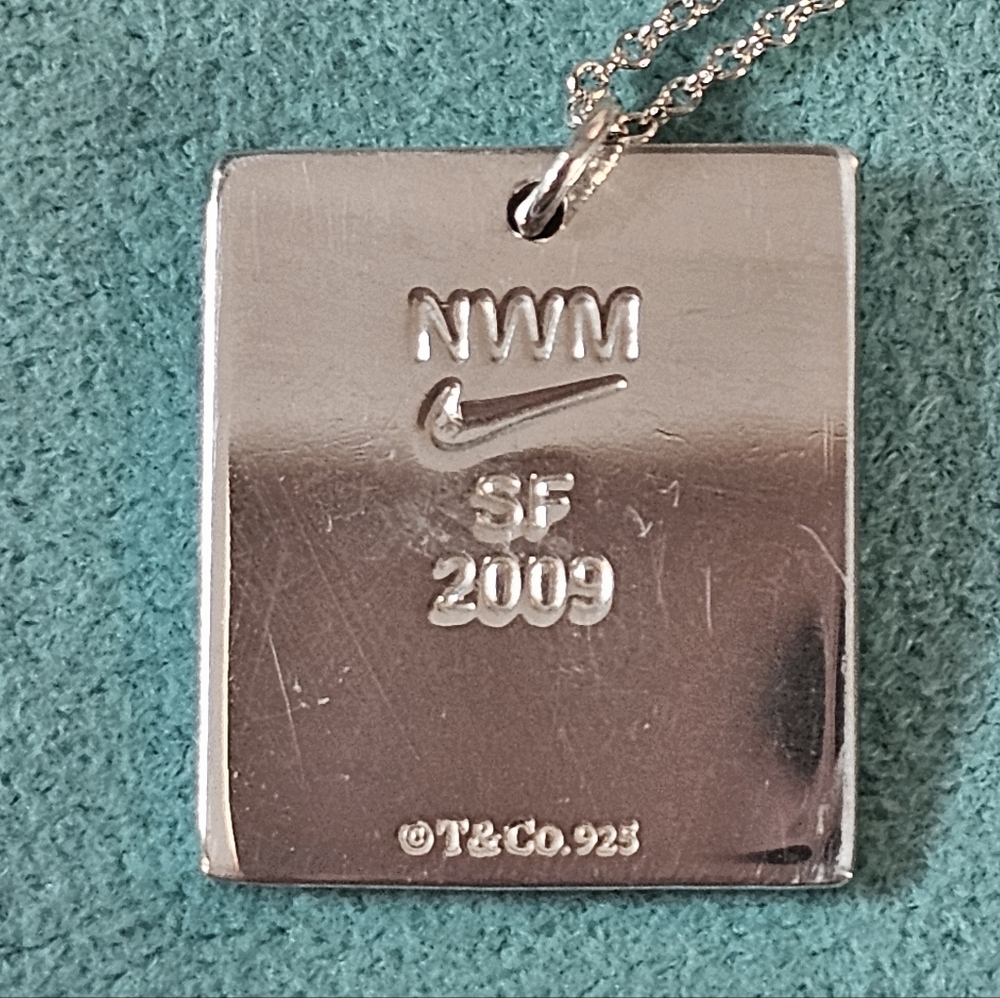 🏃‍♀️Tiffany & Co. x Nike “Run Like A Girl” Sterling Silver 925 Necklace ✨️ - Picture 5 of 16